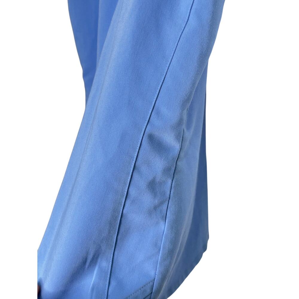 Fabletics Vital Scrub Top Semi Fit V-Neck Short Sleeve in Ceil Blue Medium - Picture 3 of 7